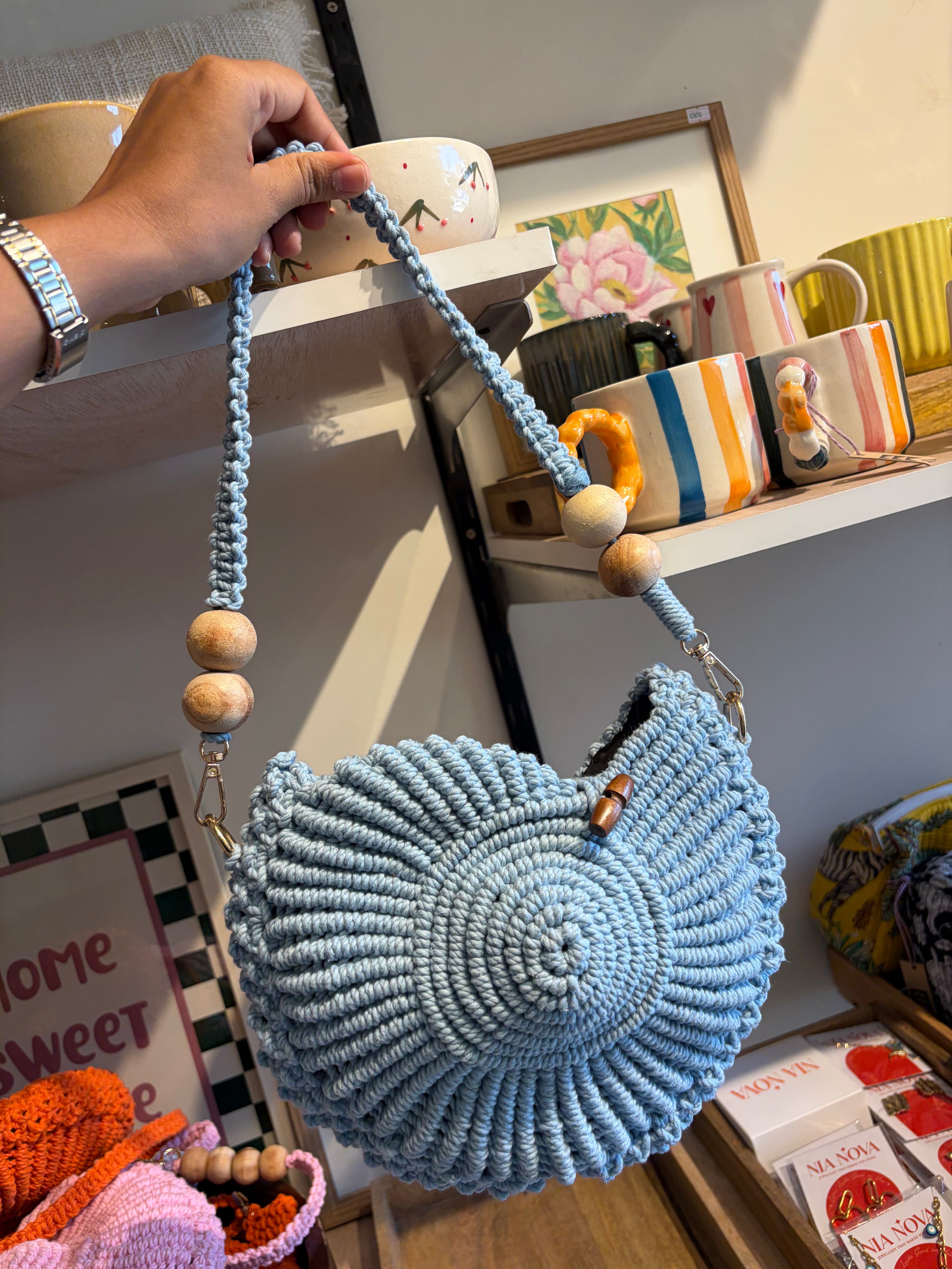 Blue shell crochet shoulder bag