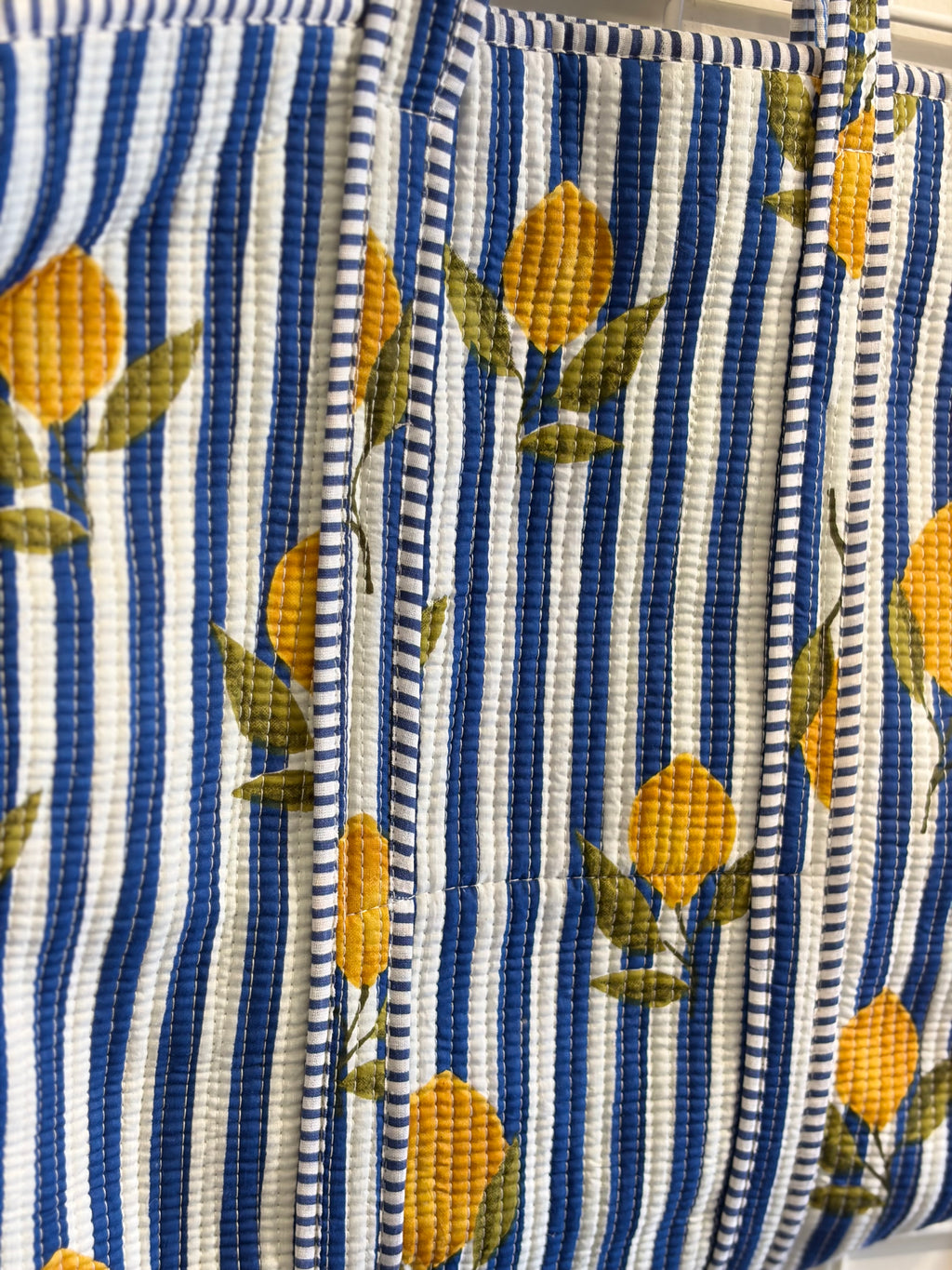 Blue strip Lemon Tote bag