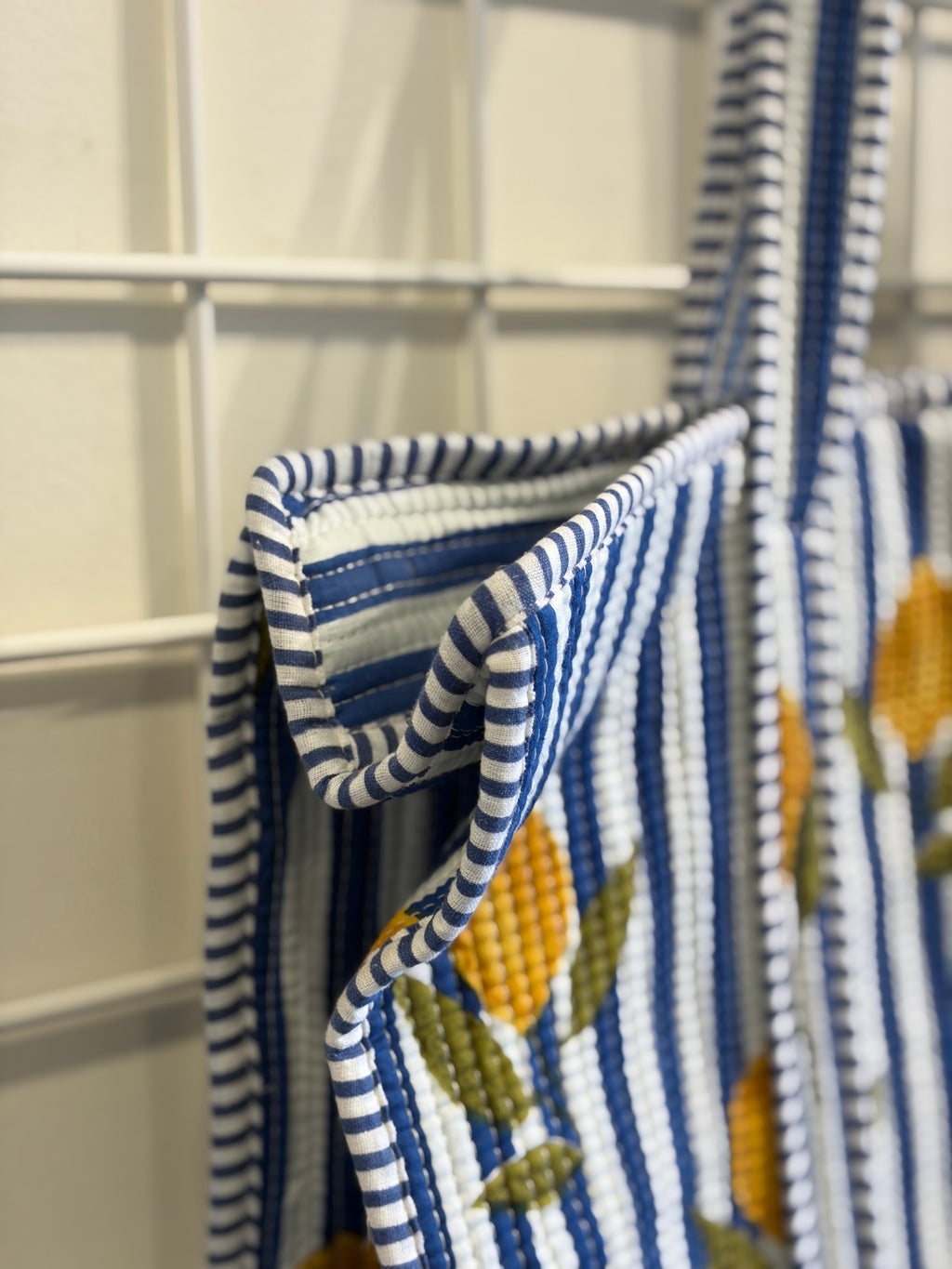 Blue strip Lemon Tote bag