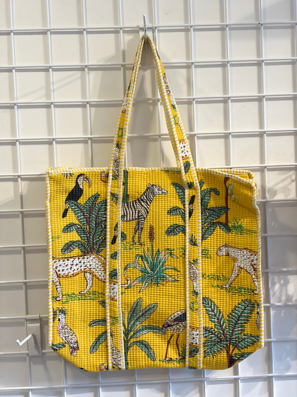 Yellow animal plant print tote bag