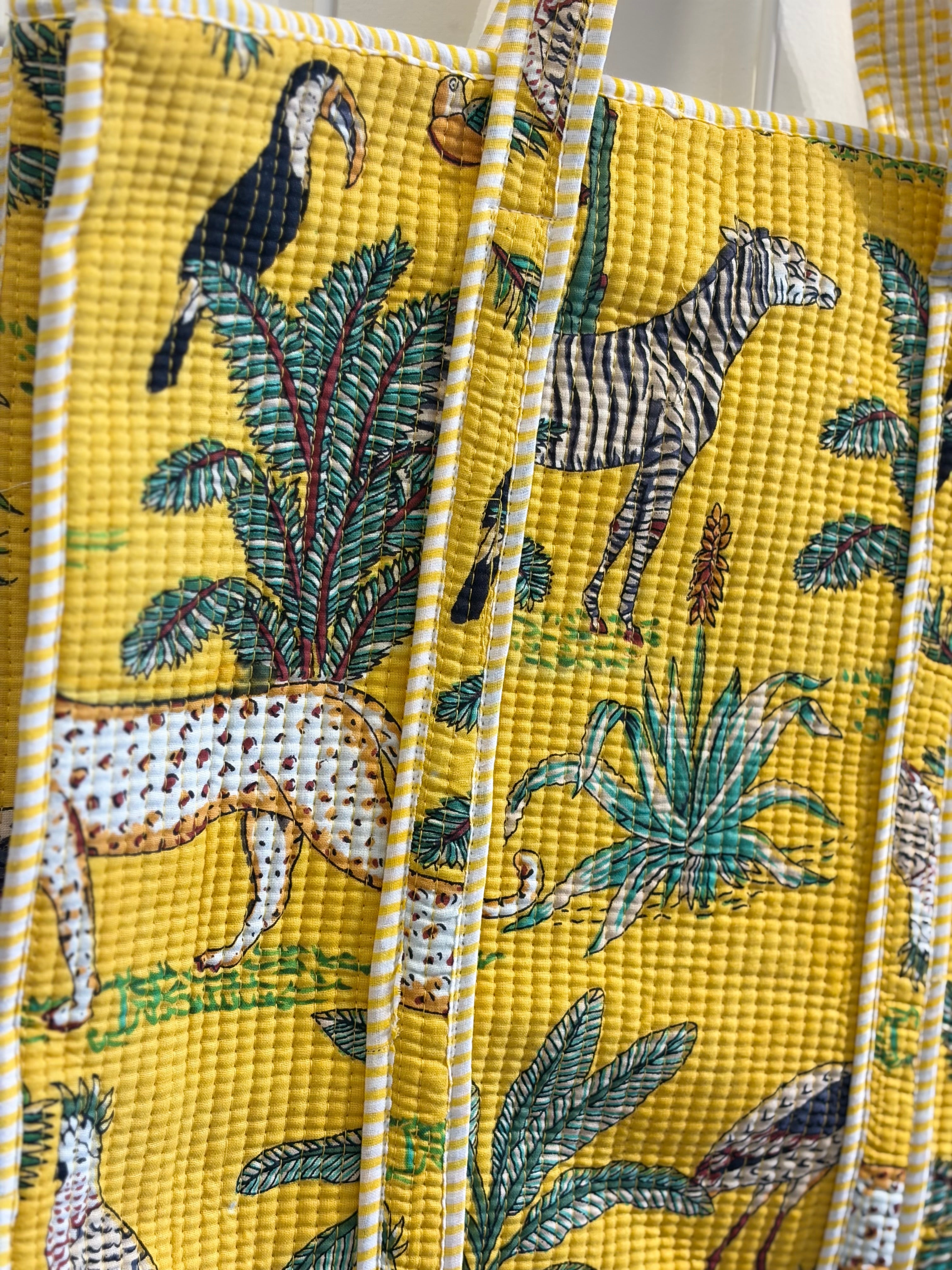 Yellow animal plant print tote bag