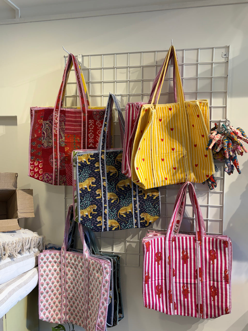 Tote bag